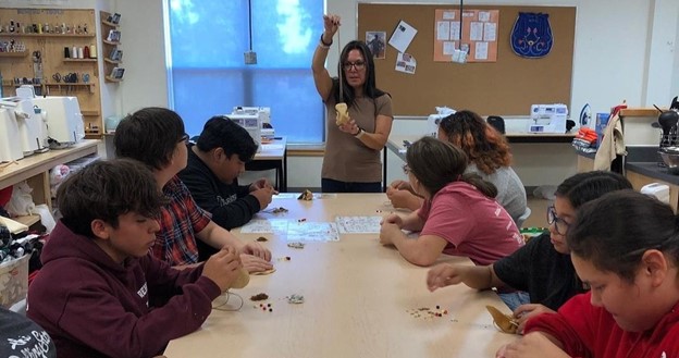 Two Eyed Seeing Program in the classroom